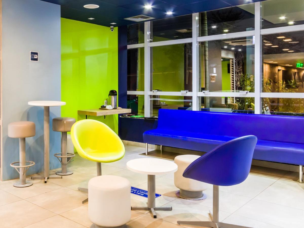 Ibis Budget Sertãozinho Esterno foto