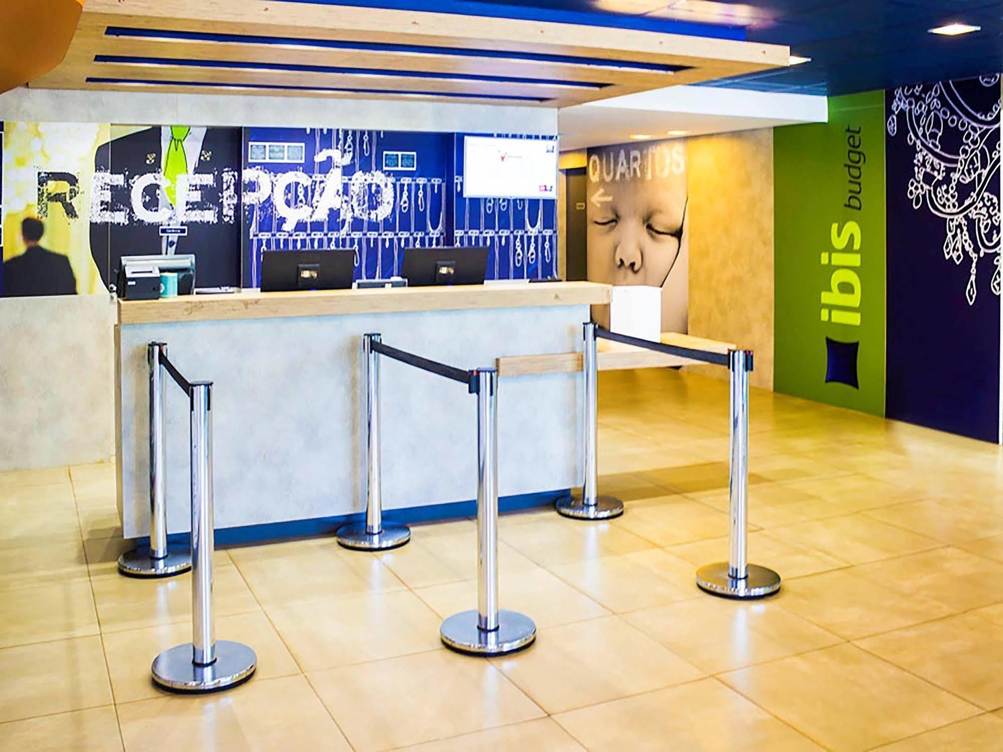 Ibis Budget Sertãozinho Esterno foto