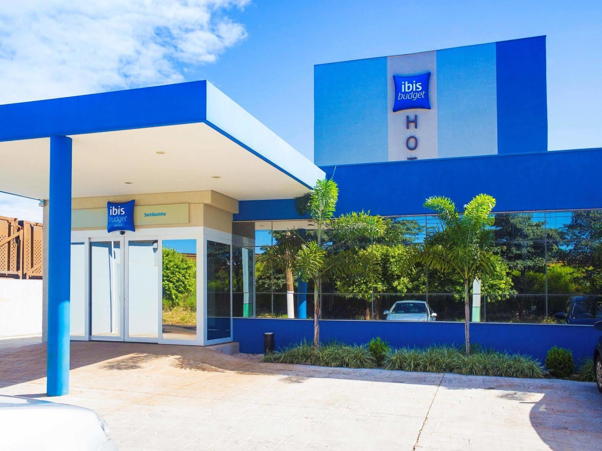 Ibis Budget Sertãozinho Esterno foto